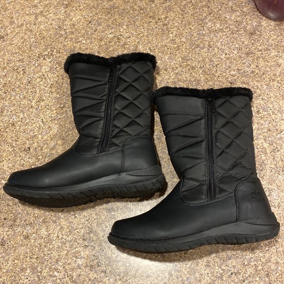 Totes Black Winter Snow Faux Fur Lined Boots 6W Edgen - Picture 4 of 17